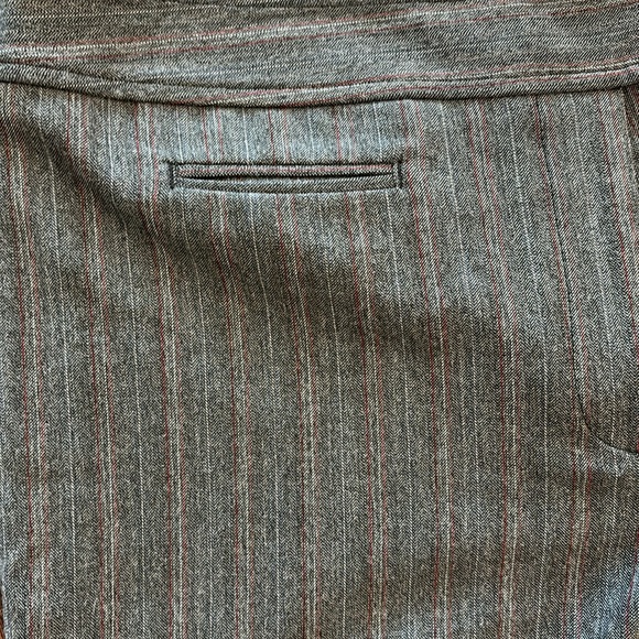 Ann Taylor Loft Women’s 12 Wide Leg Grey with Maroon pinstripes slacks - Picture 3 of 9